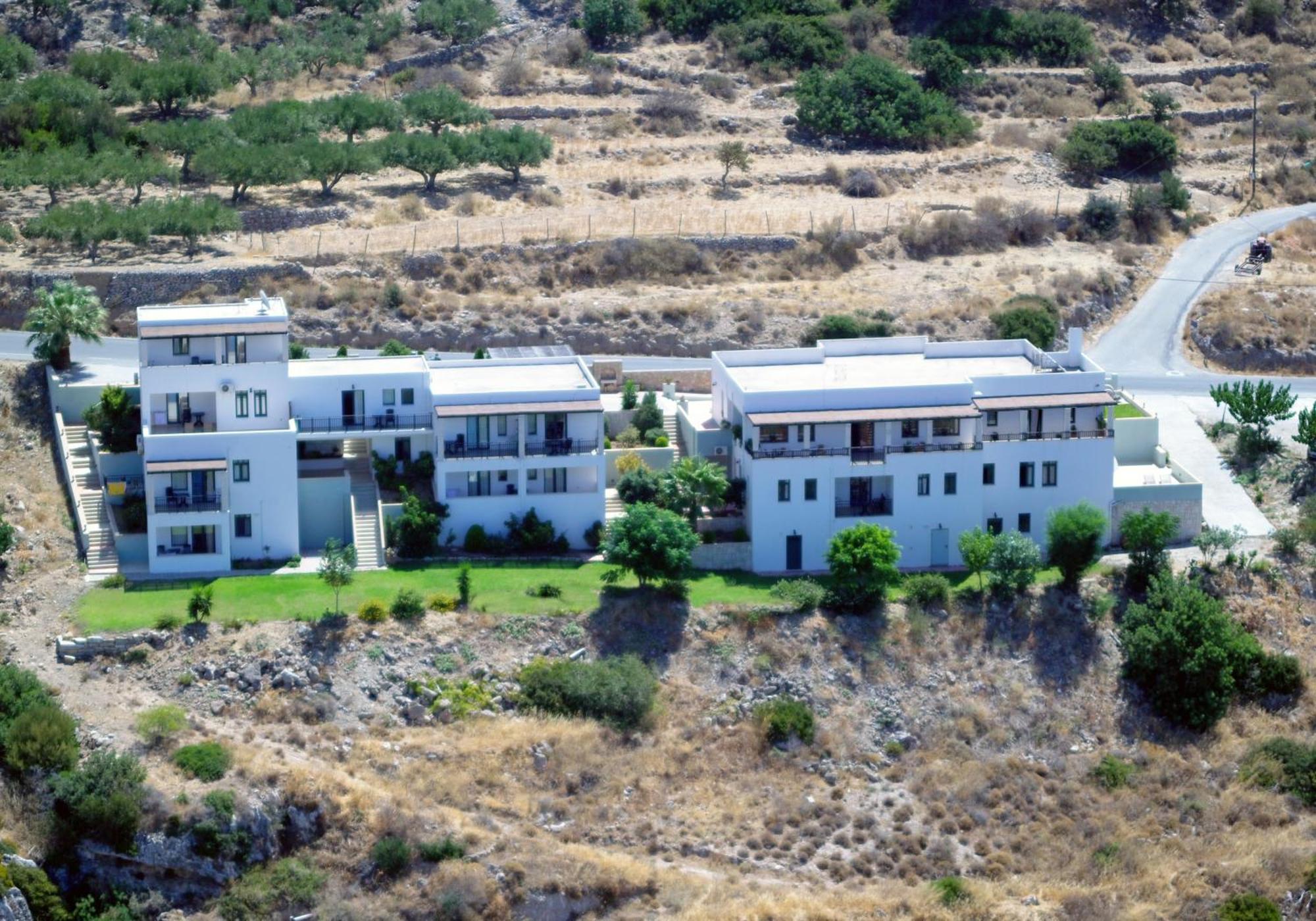 Roubini Apartments Falasarna Exterior foto